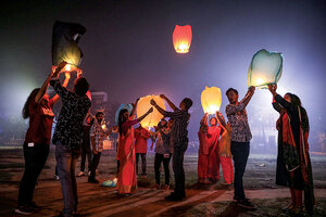 Diwali Why the Hindu Festival of Lights is spreading around the world CSMonitor